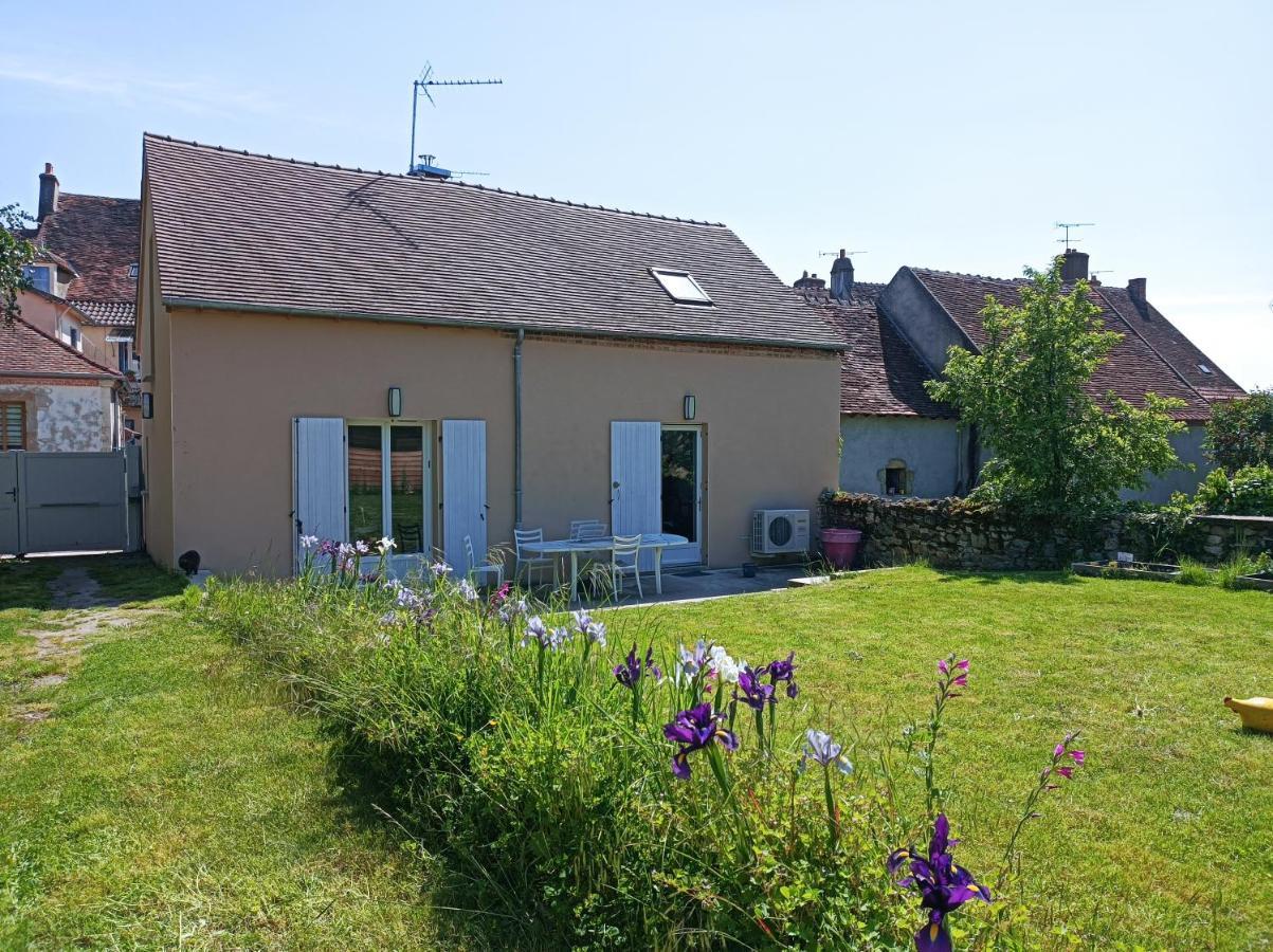 La Halte Du Clos Souvigny Bagian luar foto
